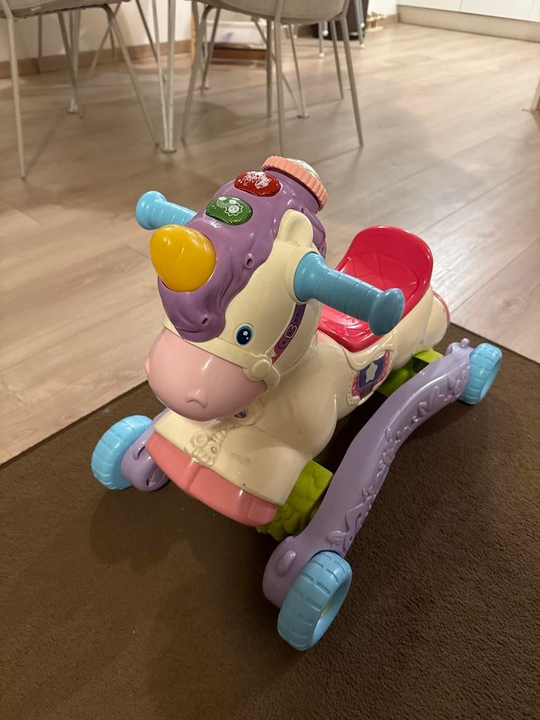 Vtech Eenhoorn Hobbel en Speel Eenhoorn zonder gebruiksspore, Ophalen, Zo goed als nieuw, Jongen of Meisje