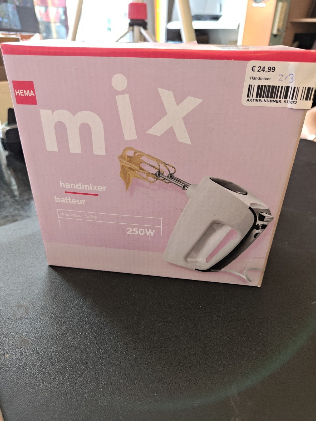 Hema Handmixer - Nieuw in doos, 250W, 6 snelheden, Minder dan 1 liter, Ophalen of Verzenden, Nieuw, 3 snelheden of meer