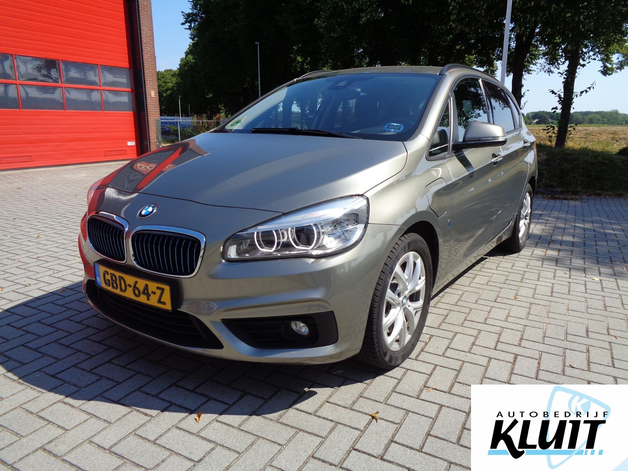 BMW 2-serie Active Tourer 225xe iPerformance Plug-in Hybride, Automaat, 8 kWh, Stof, Gebruikt