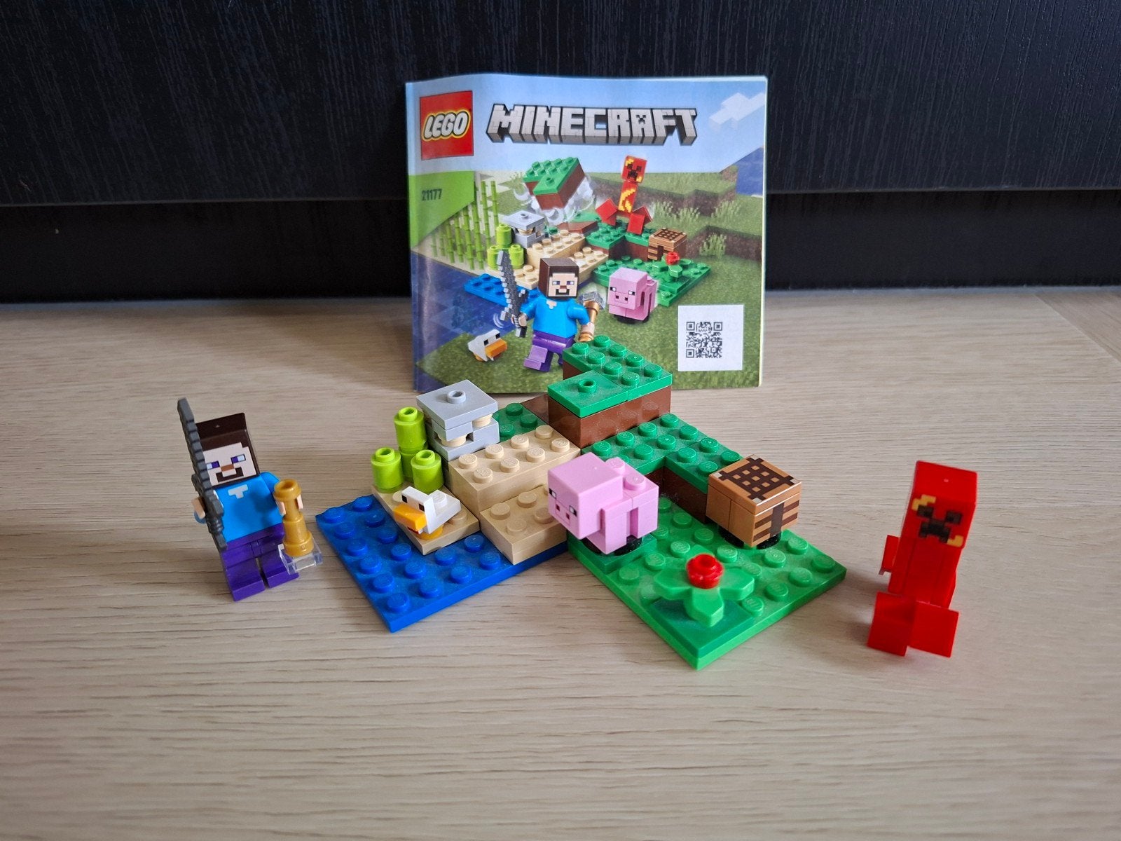 LEGO Minecraft De Vissershut 21177 met Steve en varken, Ophalen