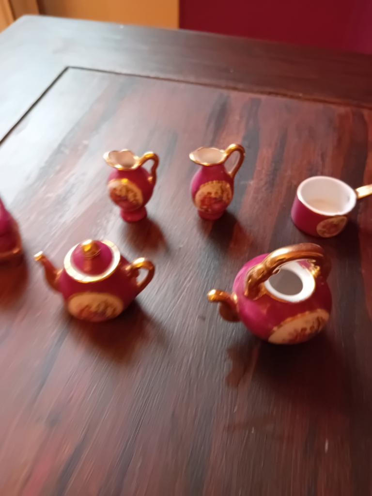 Leuk Limoges porseleinen setje, Ophalen, Zo goed als nieuw, Porselein, Kop en/of schotel