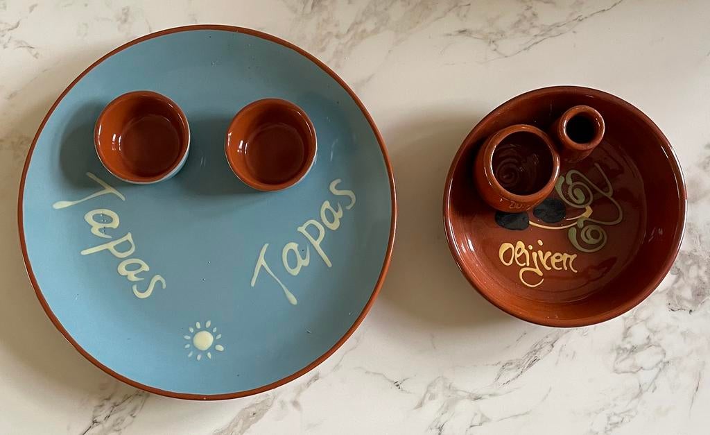 2 tapasschaaltjes, Ophalen of Verzenden, Gebruikt, Overige stijlen