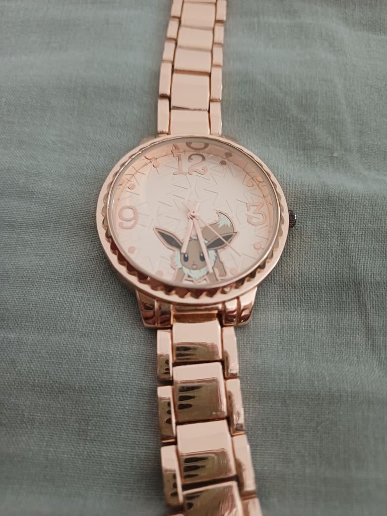 Eevee Horloge - Roségoudkleurig Pokémon Polshorloge, Ophalen of Verzenden, Zo goed als nieuw, Overige kleuren, Jongen of Meisje