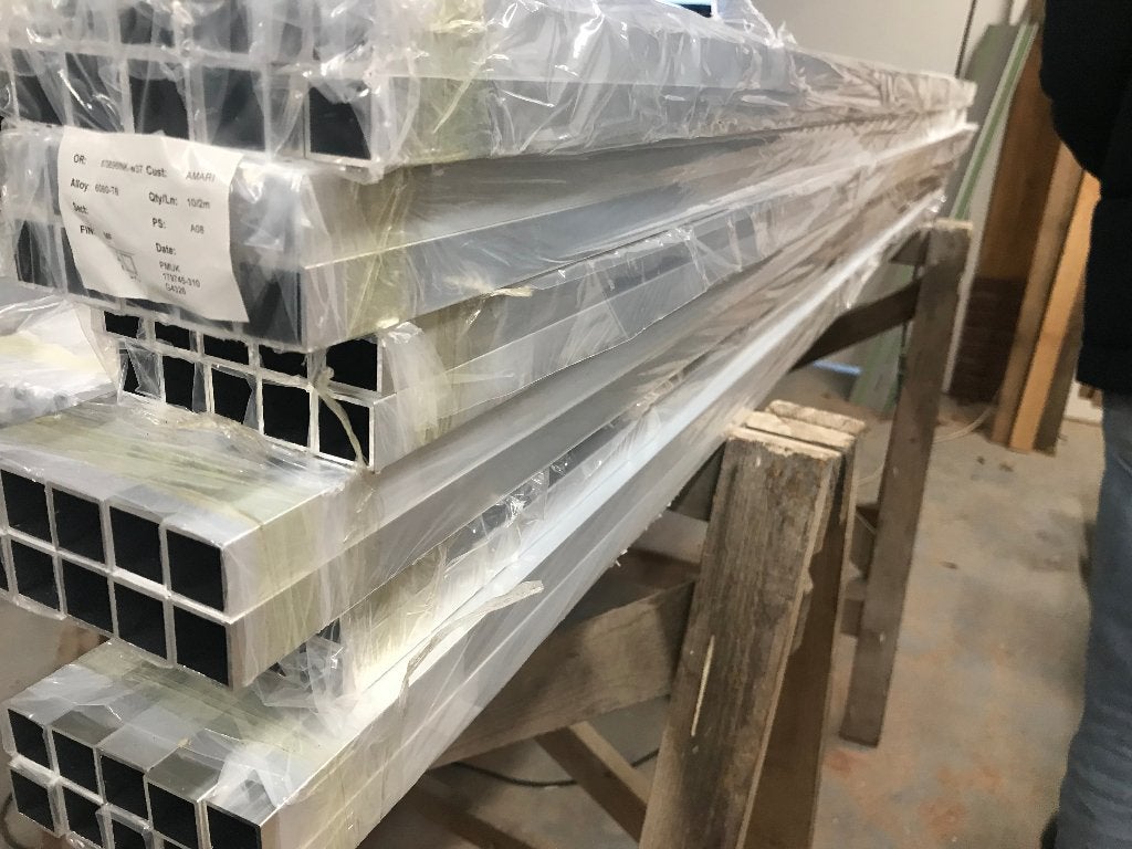 aluminiumkoker 20x20x1,5 mm | aluminium volière koker, Ophalen of Verzenden, Nieuw, Aluminium, Volière