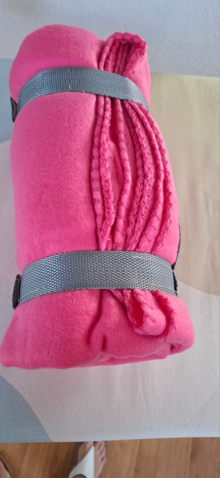 Roze fleece deken 180x125 oprolbaar met klittenband, Fleecedeken, Roze, Nieuw, Ophalen of Verzenden