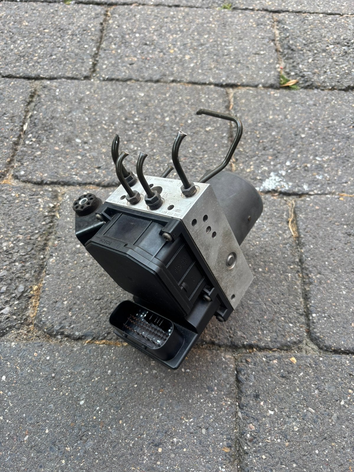 Bmw e39 Abs module + pomp en evt hitteschild orgineel, Auto-onderdelen, Ophalen, BMW