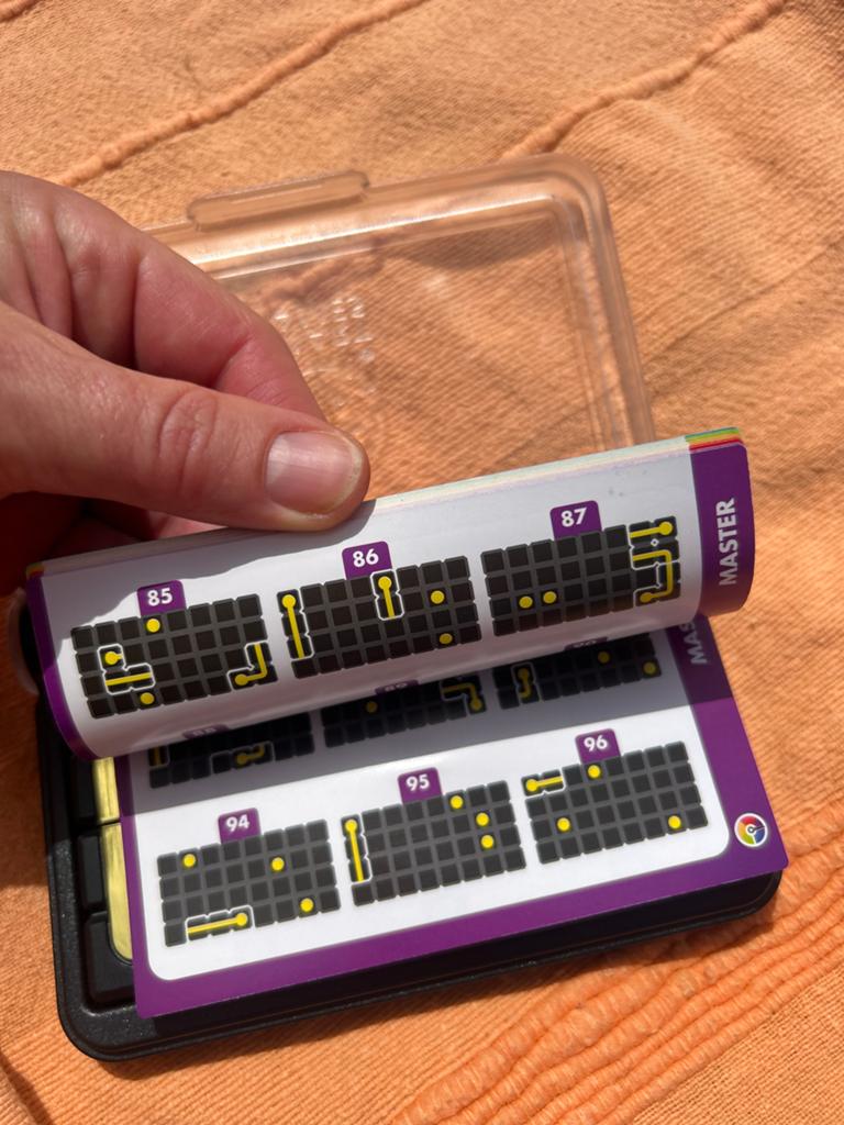 SmartGames IQ Circuit Puzzelspel - Logica & Strategie, Ophalen of Verzenden, Zo goed als nieuw