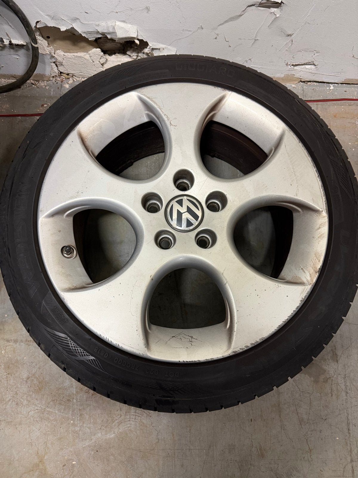 Golf GTI V Velgen Detroit 17” met Vredestein Banden, Auto-onderdelen, Banden en Velgen, Ophalen, Gebruikt, Banden en Velgen, 17 inch