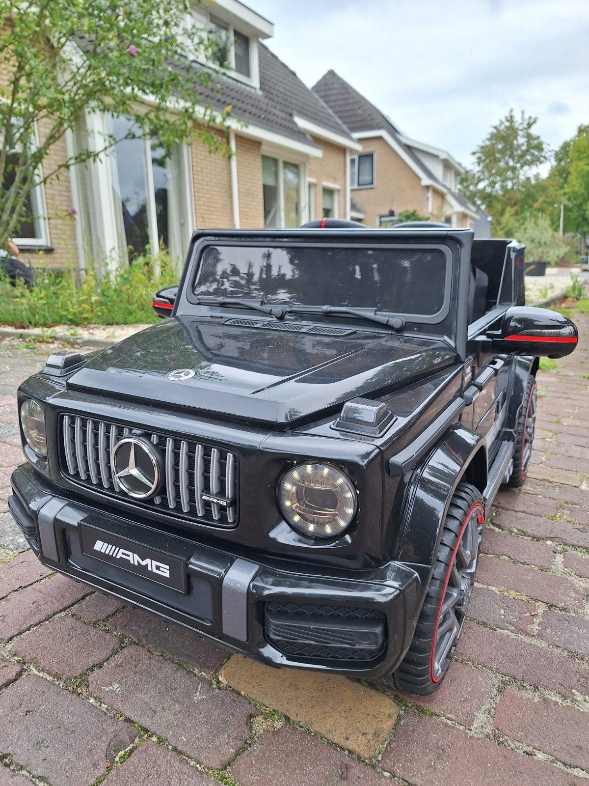 Mercedes G63 AMG Zwart 12V Kinderauto - Zo goed als nieuw, Zo goed als nieuw