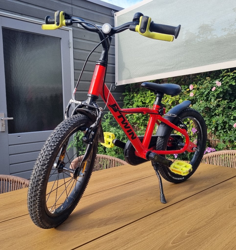 Kinderfiets, Fietsen en Brommers, Ophalen, Gebruikt, Velgrem, Minder dan 16 inch