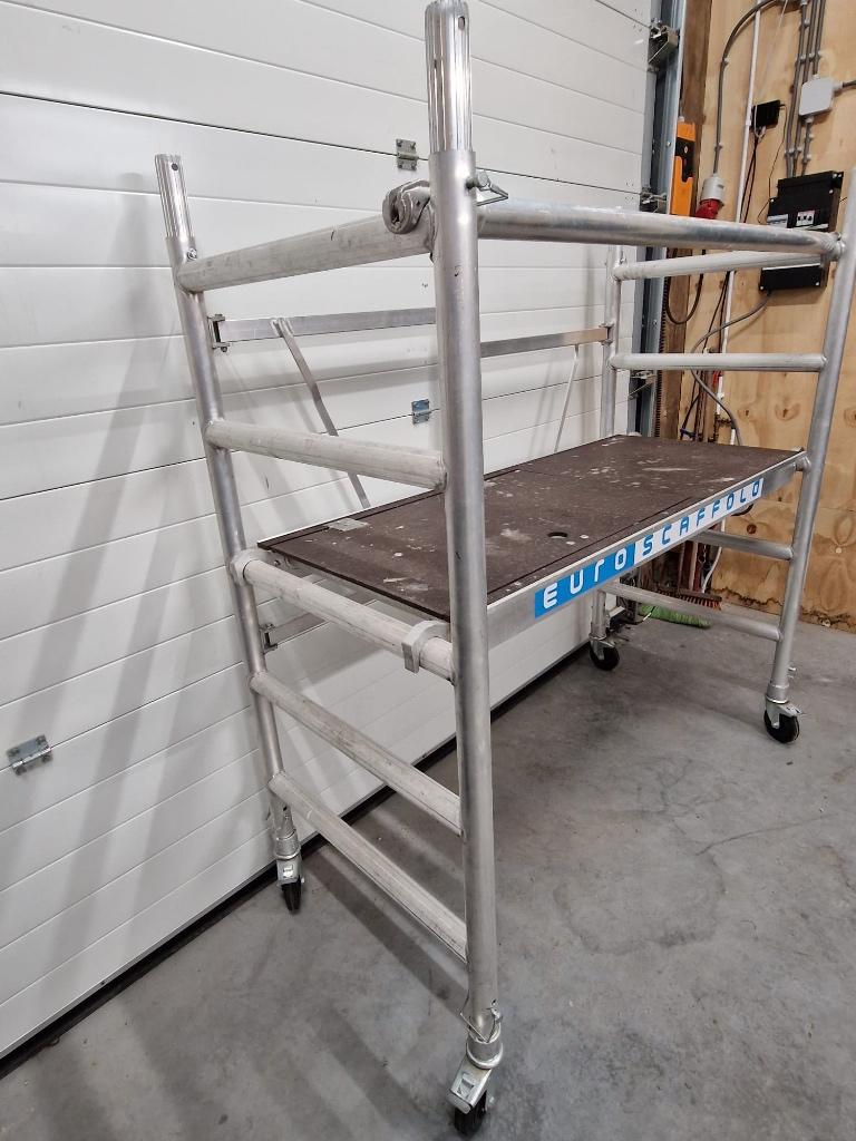 Kamersteiger te huur, Ophalen, Gebruikt, Rolsteiger of Kamersteiger, 2 tot 5 meter