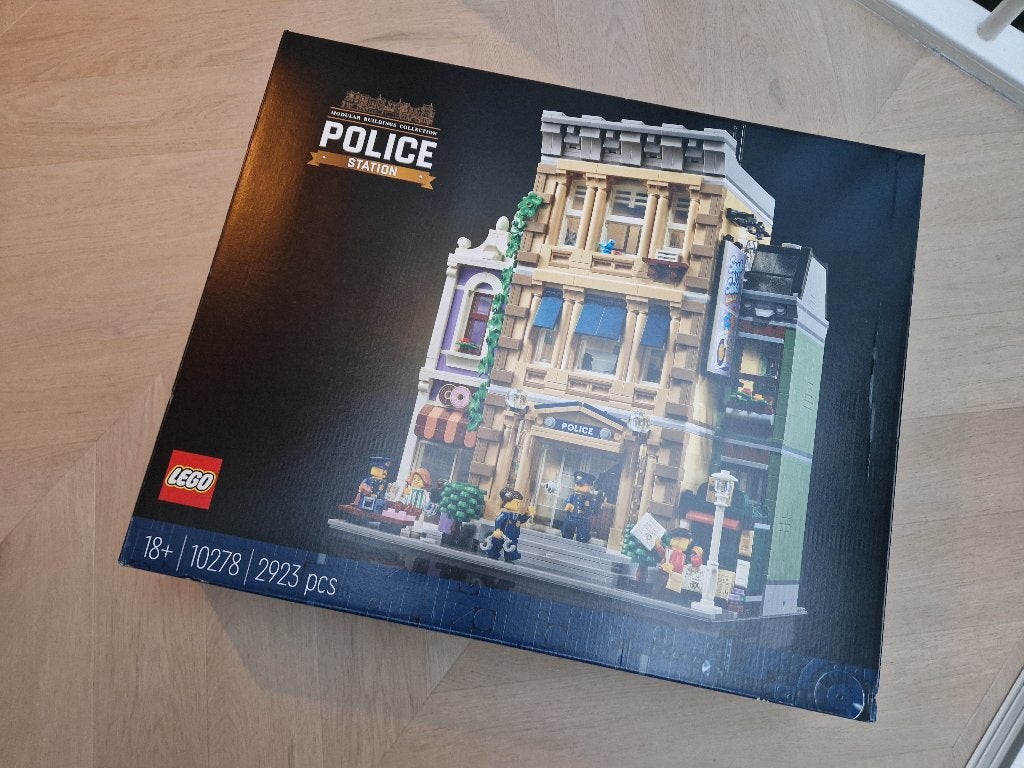 Lego 10278 Police station, Inclusief accessoires, Lego, Nieuw, Architecture