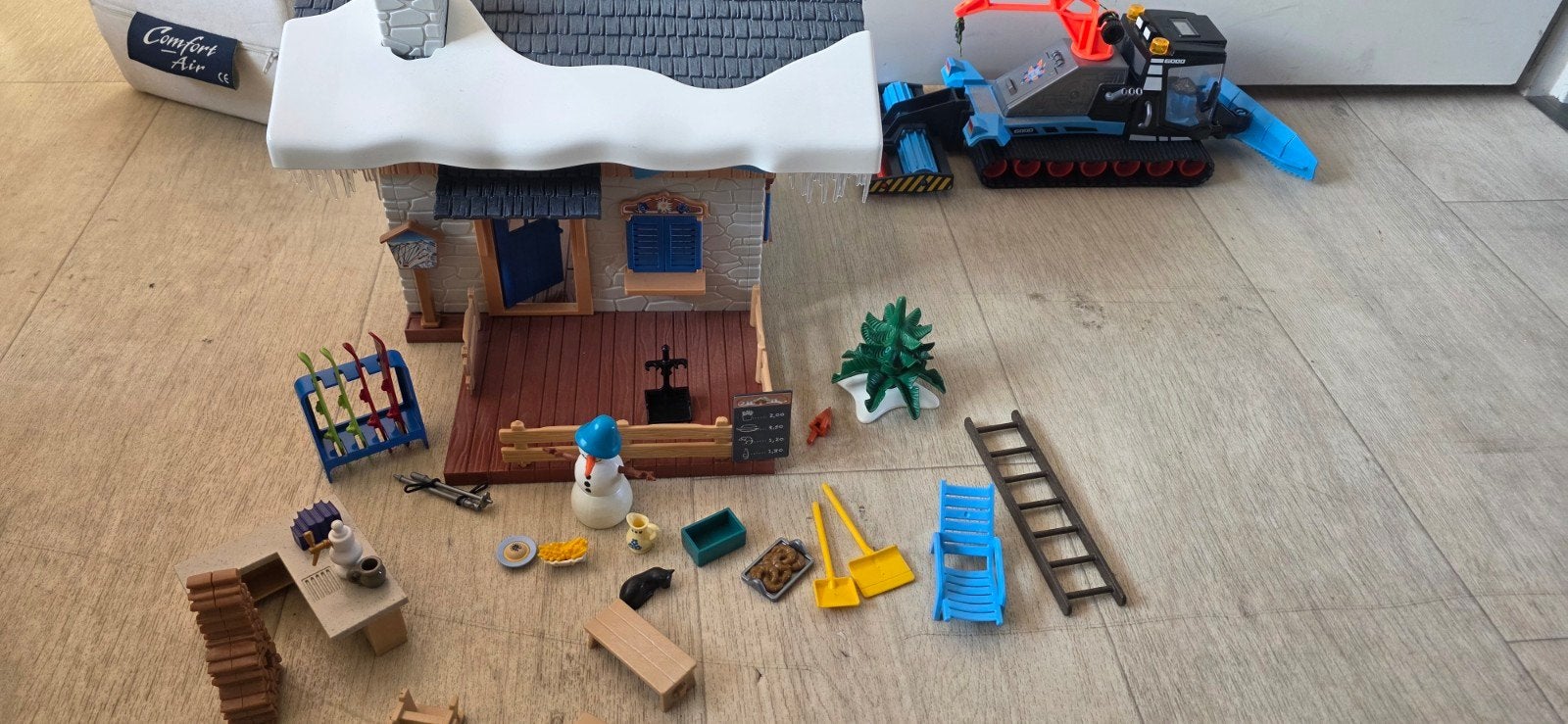 Playmobil Wintersport Set - Skihut, Pistenbully en Figuren, Gebruikt, Gebouw, Complete set, Ophalen of Verzenden