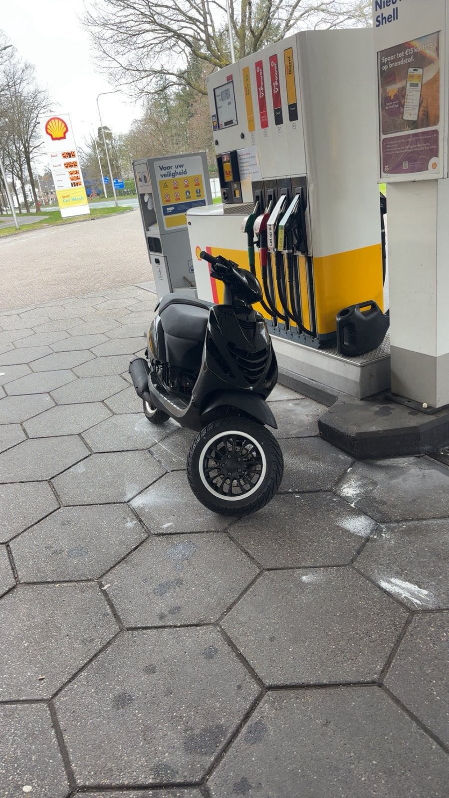 Zip 125cc, Ophalen, Zo goed als nieuw, Benzine, Zip