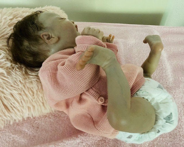 Reborn Charlotte. Lief, klein slapertje. Nieuw., Ophalen of Verzenden, Nieuw, Pop, Levensecht of Reborn