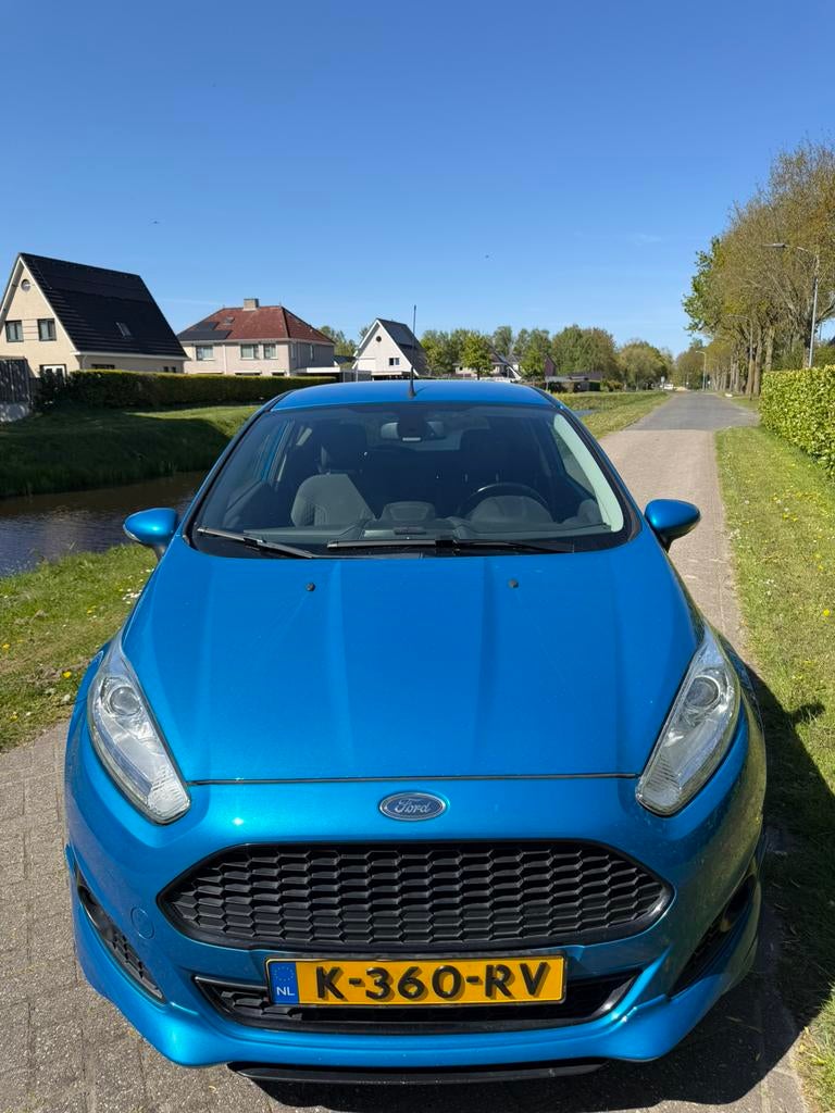 Ford Fiësta 1.0 92KW/125PK 3D 2013 Blauw, Auto's, Voorwielaandrijving, 125 pk, 40 €/maand, Blauw