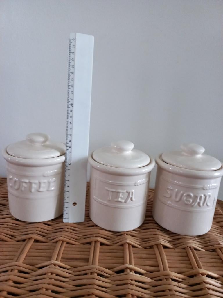 Set van 3 crèmekleurige voorraadpotten: Koffie, Thee, Suiker, Beige, Ophalen of Verzenden, Zo goed als nieuw, Voorraadpot