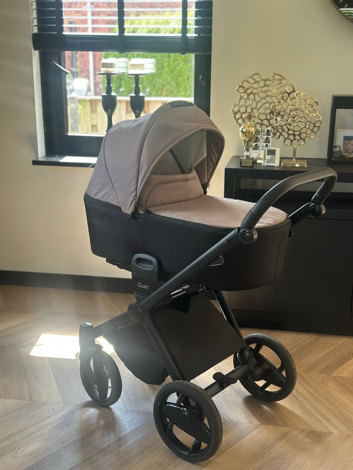 Quax Prado Kinderwagen - taupe zwart - met reiswieg en zitje, Kinderen en Baby's, Kinderwagens en Combinaties, Gebruikt, Combiwagen