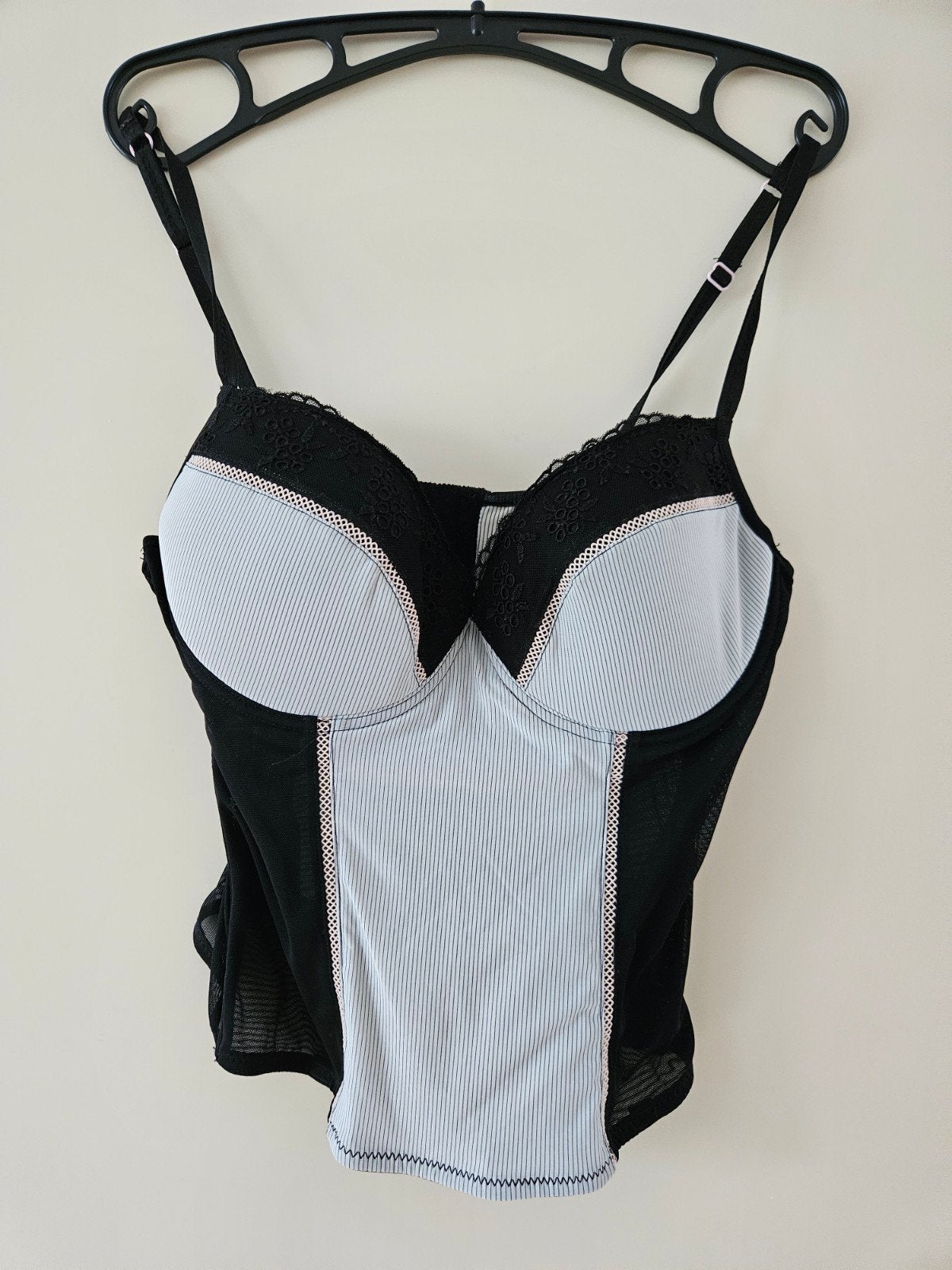 zgan mooie bustier/ corset Livera 85C, Ophalen of Verzenden, Zwart, Body of Korset