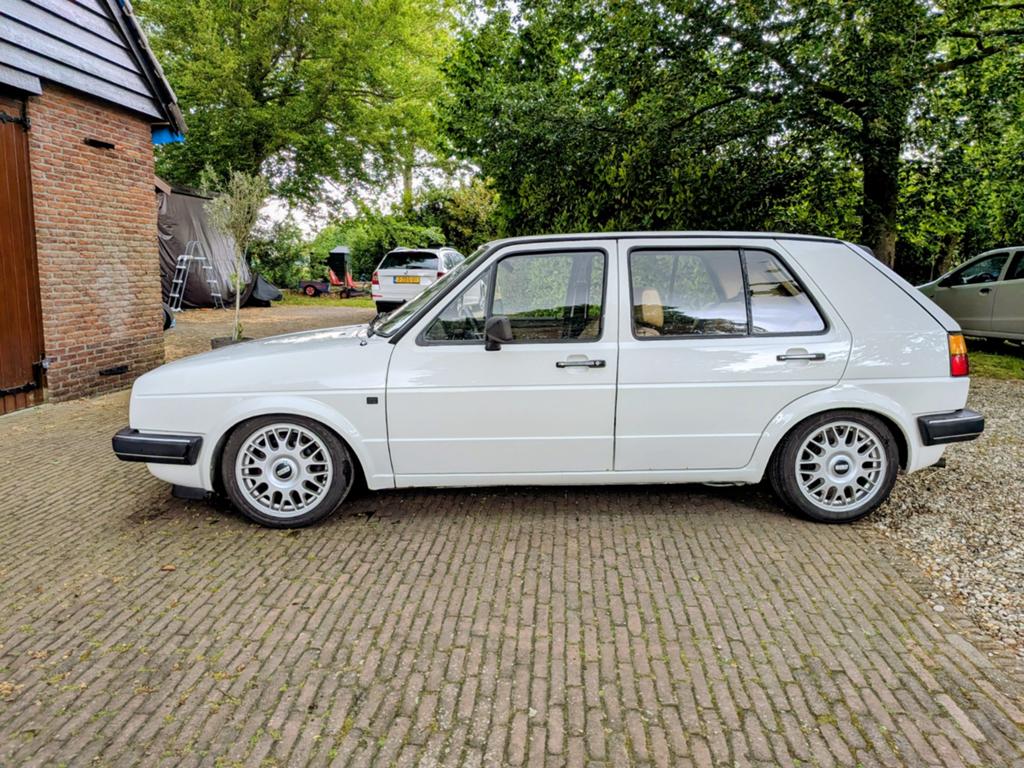 Volkswagen Golf 2 gtd 1984 Wit belastingvrij, Auto's, Volkswagen, Particulier, Diesel, Hatchback, Geïmporteerd, Wit, Ophalen