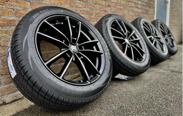 Citroen Jumpy velgen 18 inch met all-season banden zwart, Niet ingevuld, 18 inch, Banden en Velgen, Niet ingevuld