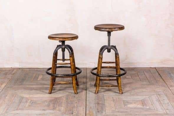 Eiken barkruk draaibaar nr.6566, Info@antiekgroothandel.com, 7602 RG, 60 tot 90 cm, Nieuw