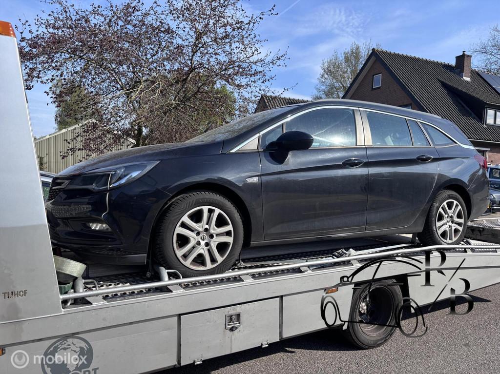 Opel Astra Sports Tourer 1.6 CDTI Edition KETTING DEFECT, Auto's, Opel, Voorwielaandrijving, Stof, Gebruikt, 4 cilinders