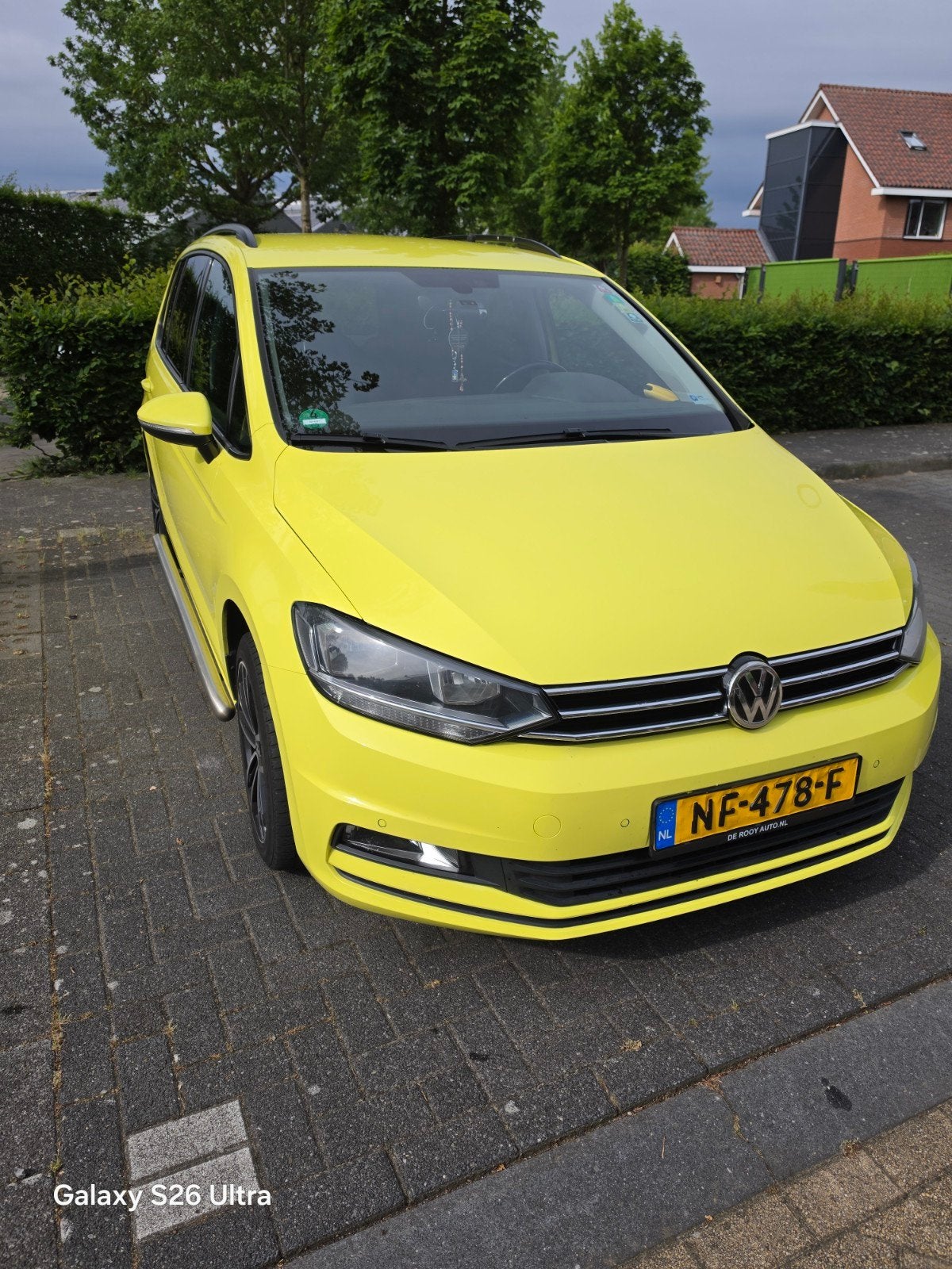Volkswagen Touran 2.0 TDI 110KW/150PK 6-DSG 2017 Geel, Auto's, Stof, 1800 kg, 4 cilinders, Diesel