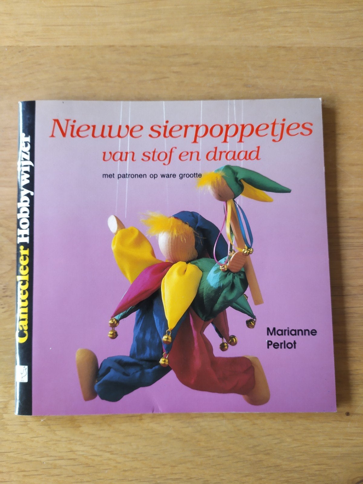 Nieuwe sierpoppetjes van stof en draad, Gelezen, Poppen maken, Geschikt voor kinderen, Marianne Perlot