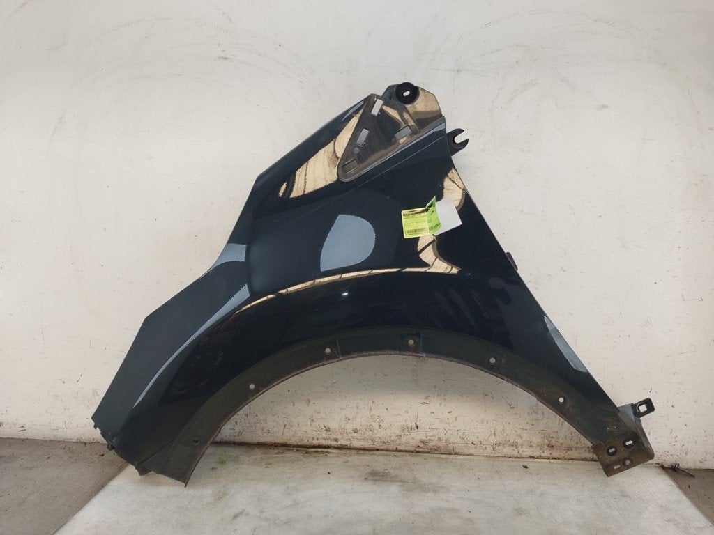 Spatbord Links Voor Renault Captur I (2R) 2014 631018073R, Gebruikt, Renault Deutschland AG, Dialog.deutschland@renault.de, Peter-Huppertz-Straße 5, Köln 51063, , Duitsland