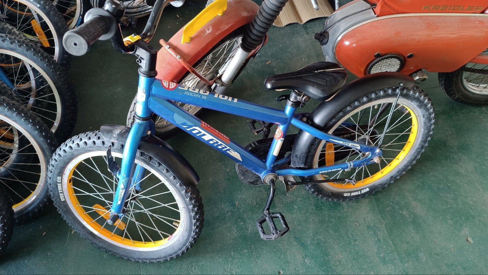 Volare Kinderfiets Blauw - Perfect voor Avontuurlijke Kids, Fietsen en Brommers, Volare B.V., Info@volare-bikes.com, Gebruikt