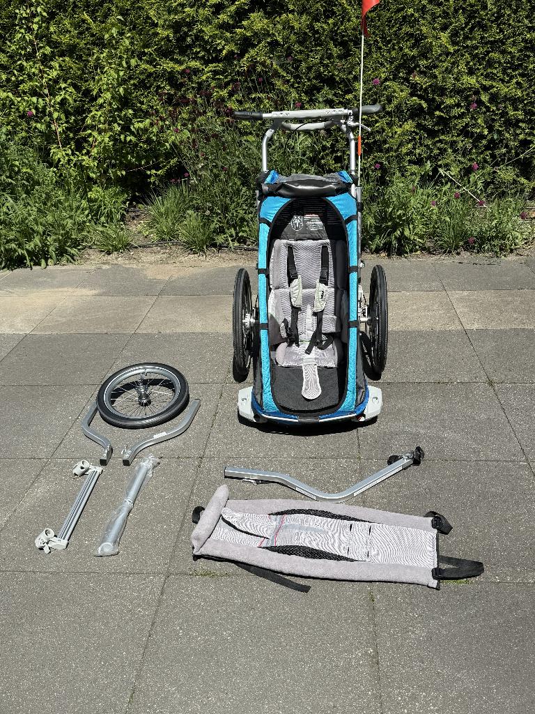 Thule Chariot 1-zits met Jogging Kit, fietsarm en Baby Sling, Ophalen, THULE, Minder dan 20 kg, Zo goed als nieuw