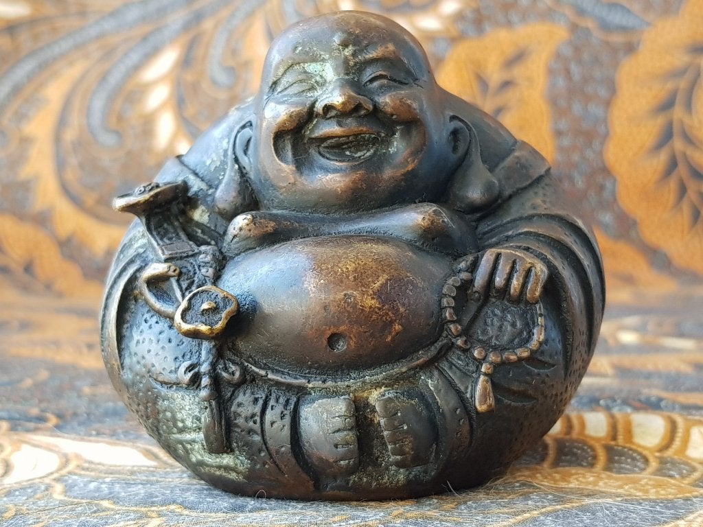 Mooie zware antieke Chinese Boeddha van brons 8,5 cm., Handgemaakt, Ophalen of Verzenden, China, Brons
