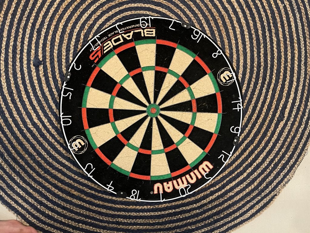 Dartbord Winmau Blade 5, Sport en Fitness, Darts, Ophalen, Zo goed als nieuw, Dartbord