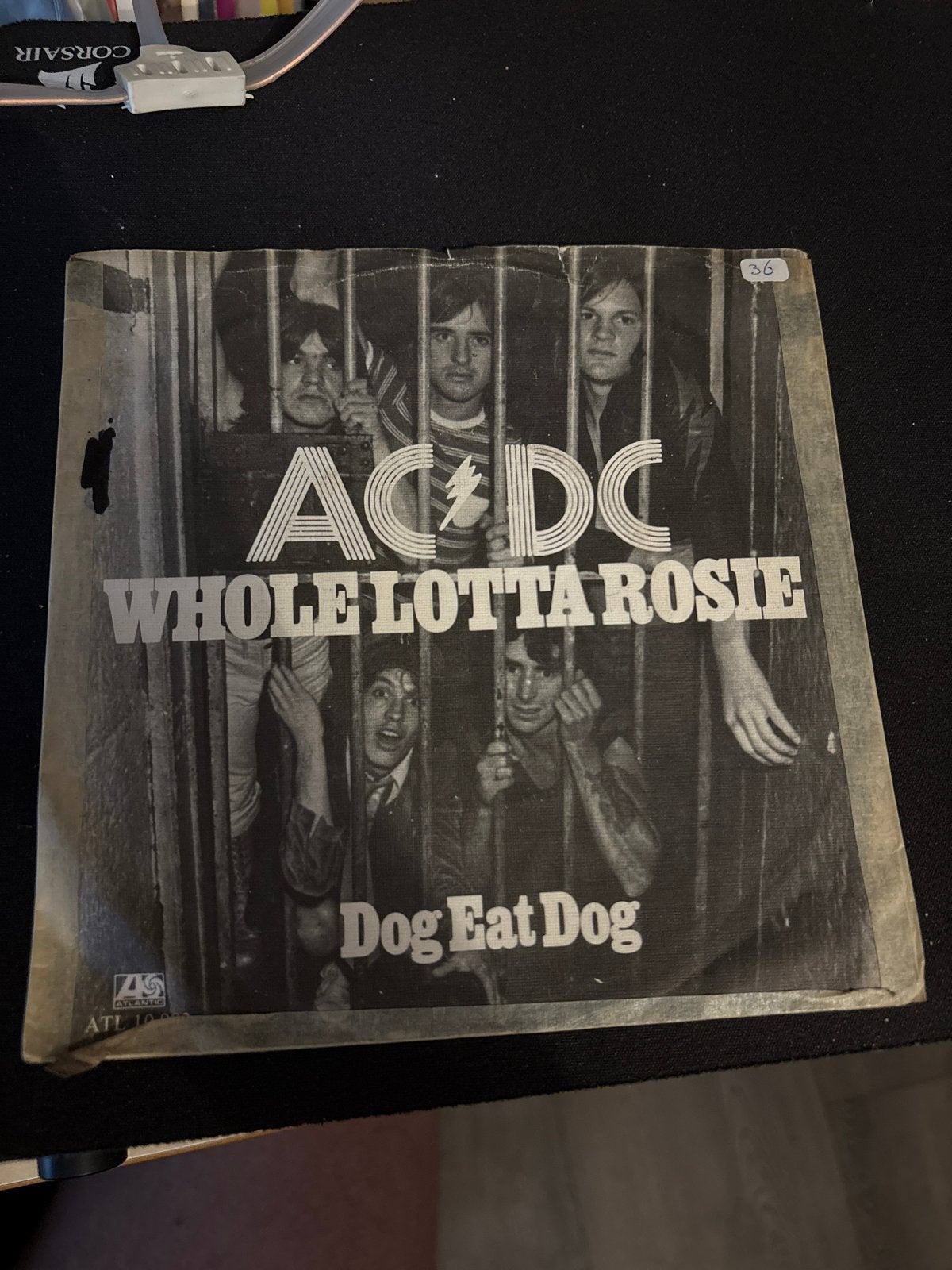 AC/DC - Whole Lotta Rosie / Dog Eat Dog (Single), Gebruikt, Originele persing, 7 inch, Ophalen of Verzenden