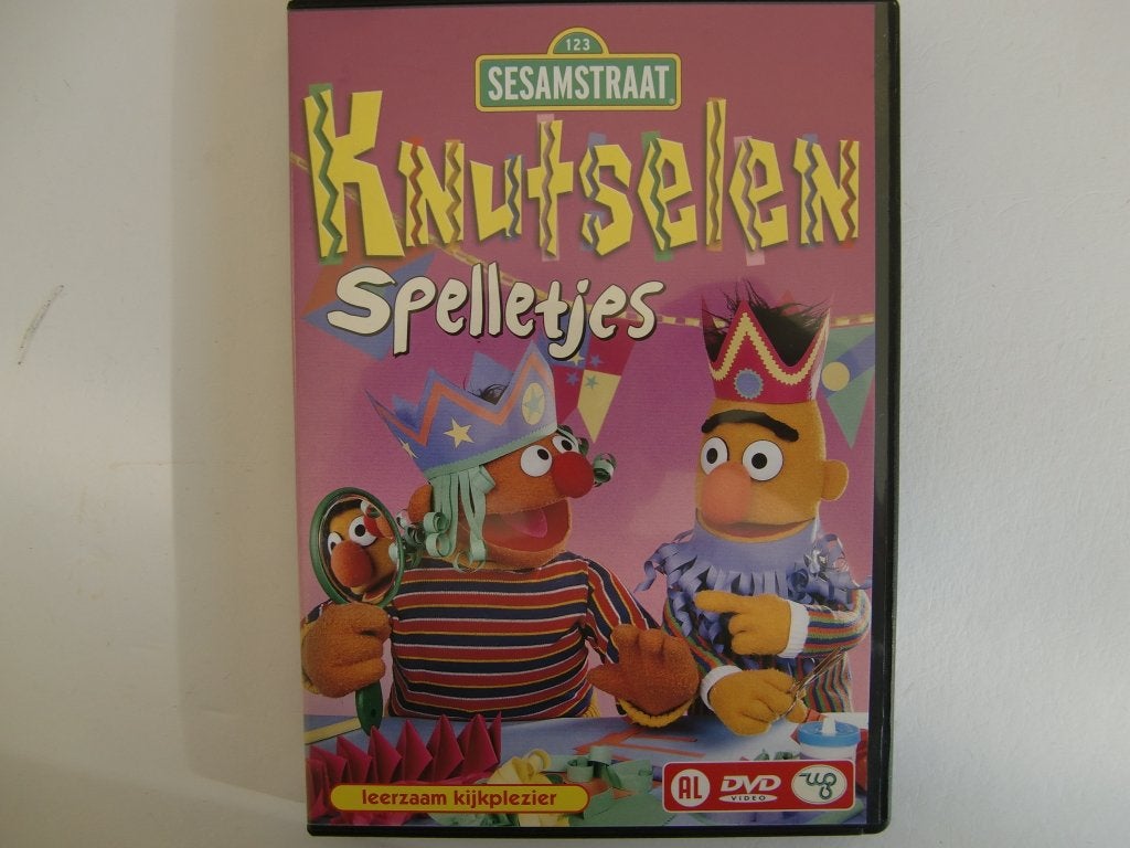 19S: Sesamstraat Knutselen Spelletjes (nieuw), Alle leeftijden, Ophalen of Verzenden, Zo goed als nieuw, Educatief