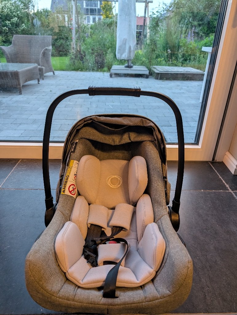 Maxi-Cosi Bugaboo Turtle Air by Nuna + isofix wingbase, Kinderen en Baby's, Autostoeltjes, Ophalen, Zo goed als nieuw, Isofix