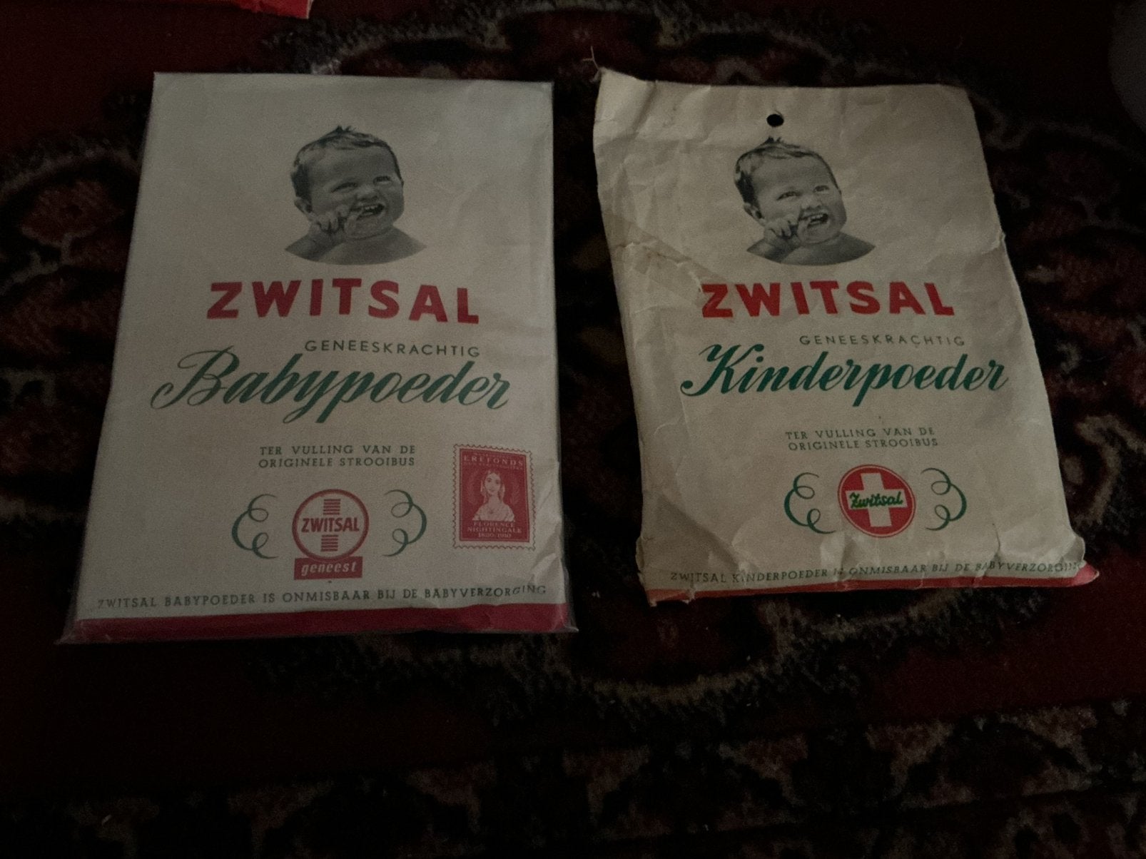 2 zwitsal poederzakken, Ophalen of Verzenden, Zo goed als nieuw