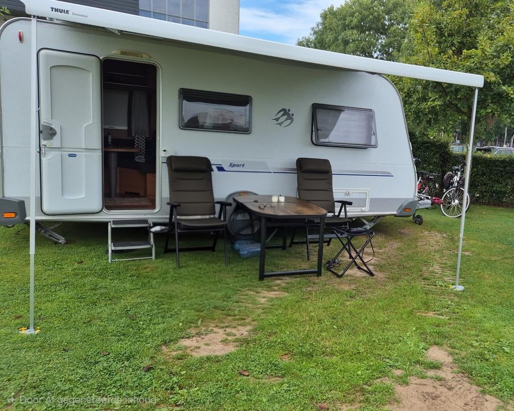 Knaus Sport 450 FS rijkelijk uitgerust!, Caravans en Kamperen, Schokbreker, Rondzit, Frans bed, 5 tot 6 meter
