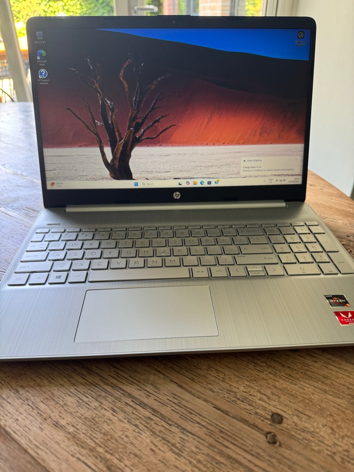 HP Laptop 15s-eq0815nd - ZGAN - enigszins defect, Met videokaart, 2 tot 3 Ghz, 8 GB, Ophalen of Verzenden