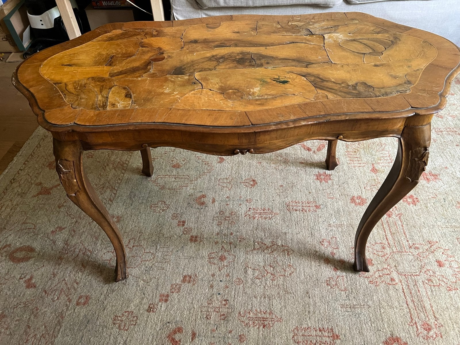 Antieke salontafel met beschadigd bovenblad, Ophalen