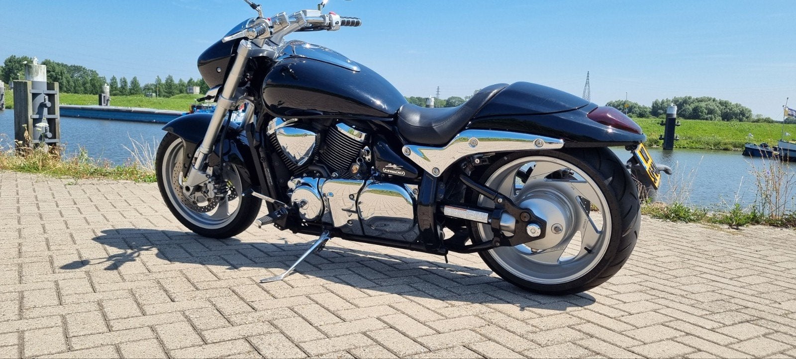 Suzuki Intruder M1500R - Krachtige Cruiser, Cardan-aandrijving, 2 cilinders, Gebruikt, Particulier