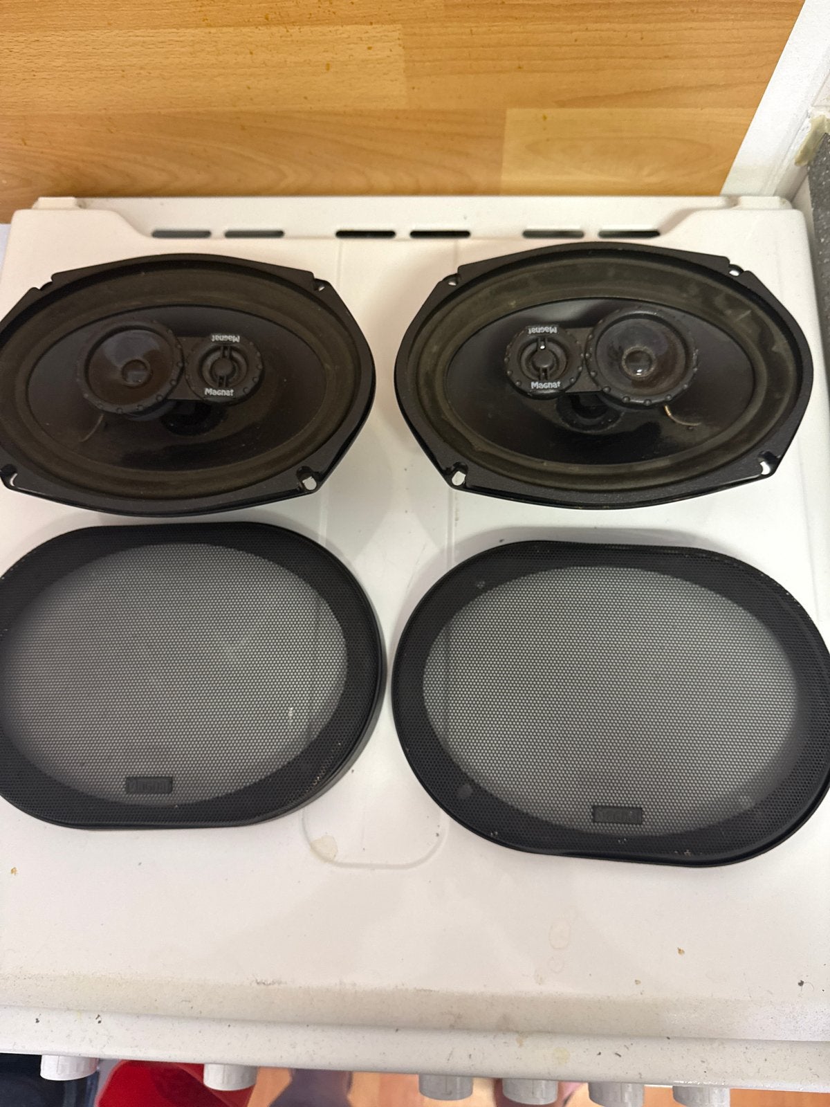Magnat LS 693 Ovale Auto Speakers met Grills, Ophalen, Gebruikt