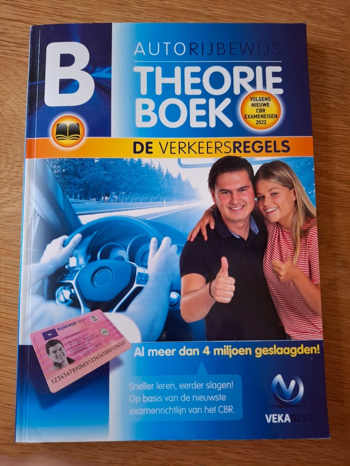 Theorieboek B auto, Ophalen of Verzenden, Zo goed als nieuw, Algemeen