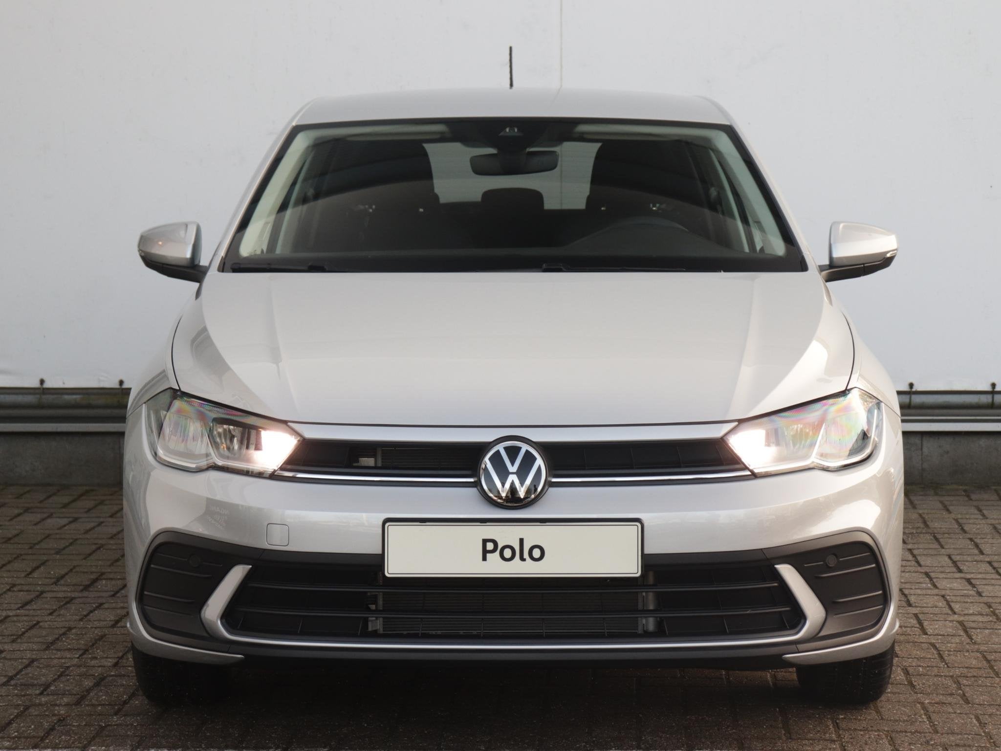 Volkswagen Polo Life Edition 1.0 TSI 95 PK | Achteruitrijcam, Auto's, Voorwielaandrijving, Stof, 95 pk, Blauw