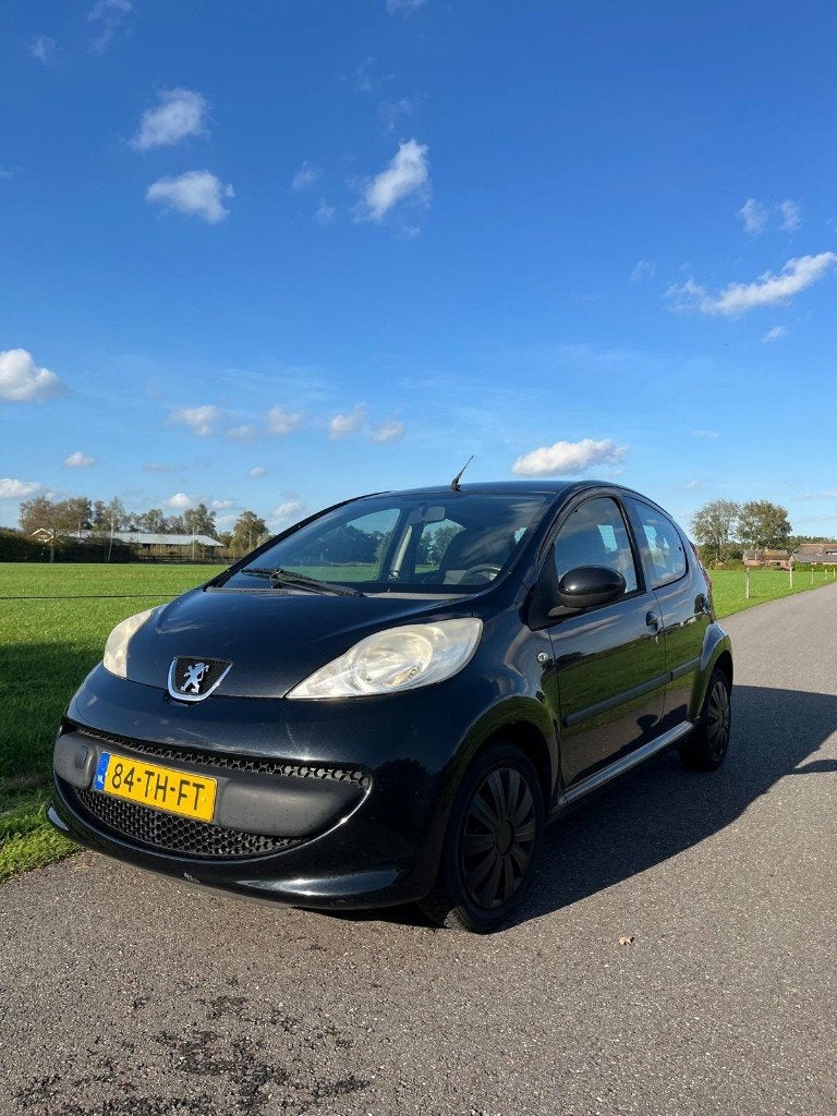 Peugeot 107 1.0 12V 5DR 2006 Zwart, Voorwielaandrijving, 4 stoelen, Origineel Nederlands, Handgeschakeld
