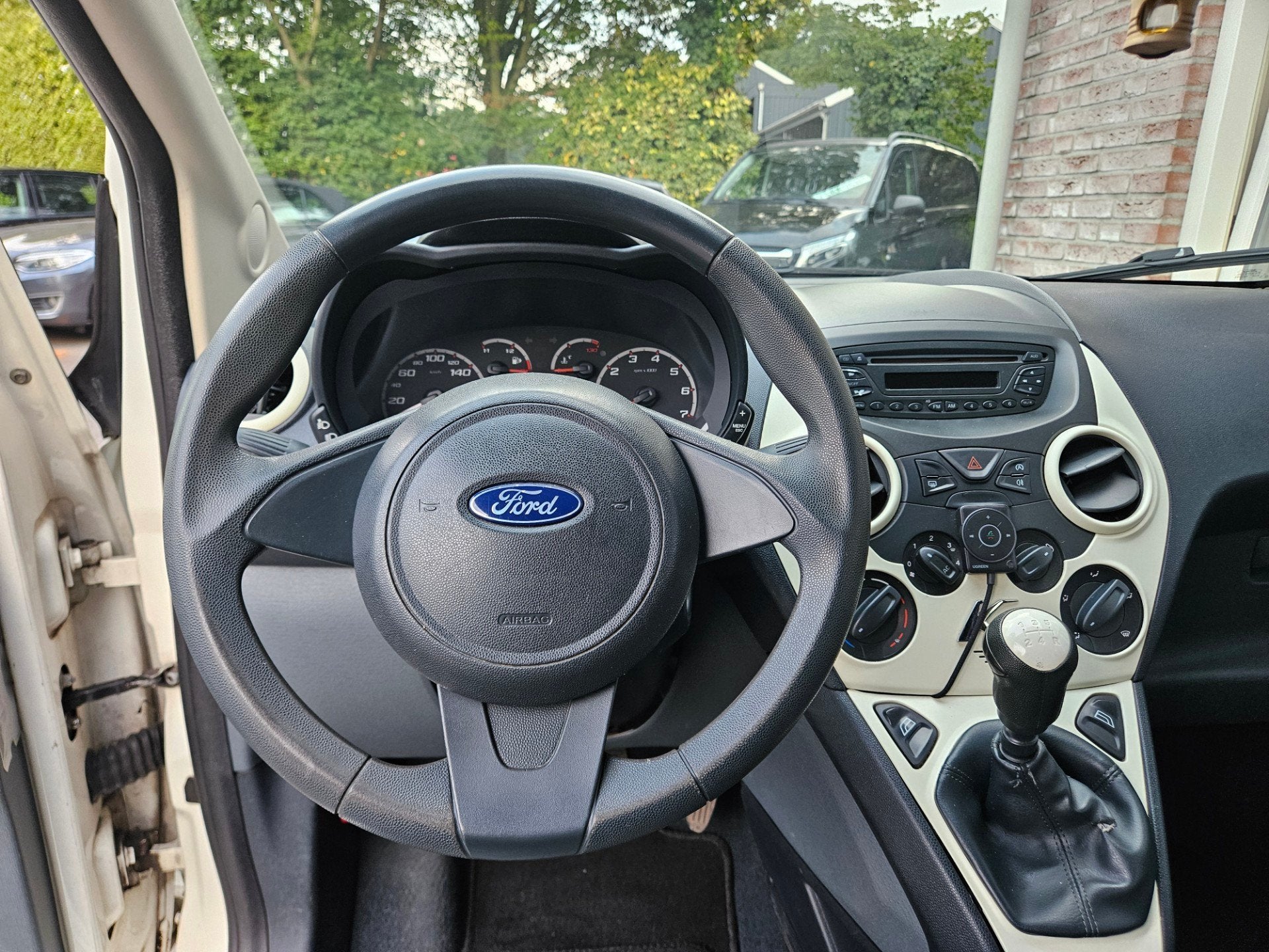 Ford Ka 1.2 Comfort Airco! NAP! Leuke Auto!, Auto's, Ford, Voorwielaandrijving, Euro 5, Gebruikt, 1242 cc