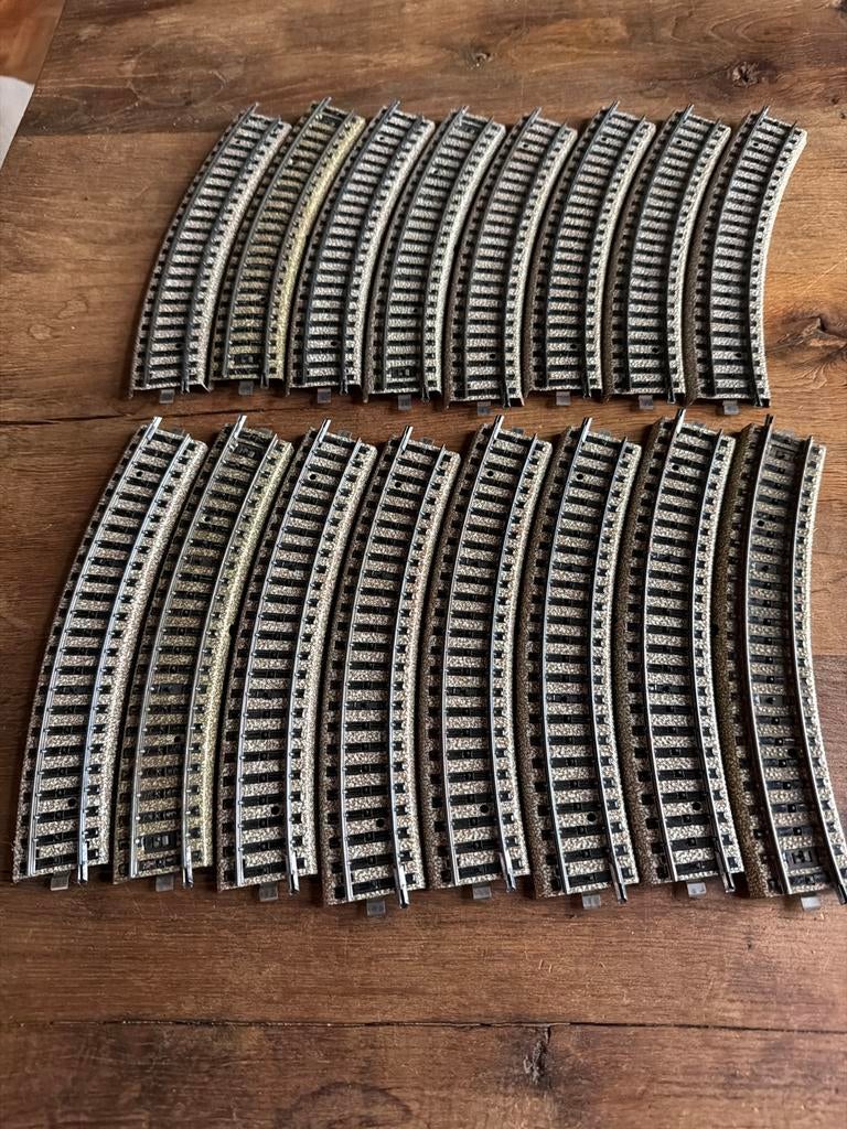 Märklin 5100 1/1 Gebogen Rails - 18 Stuks, Wisselstroom, Gebruikt, Rails, Ophalen of Verzenden
