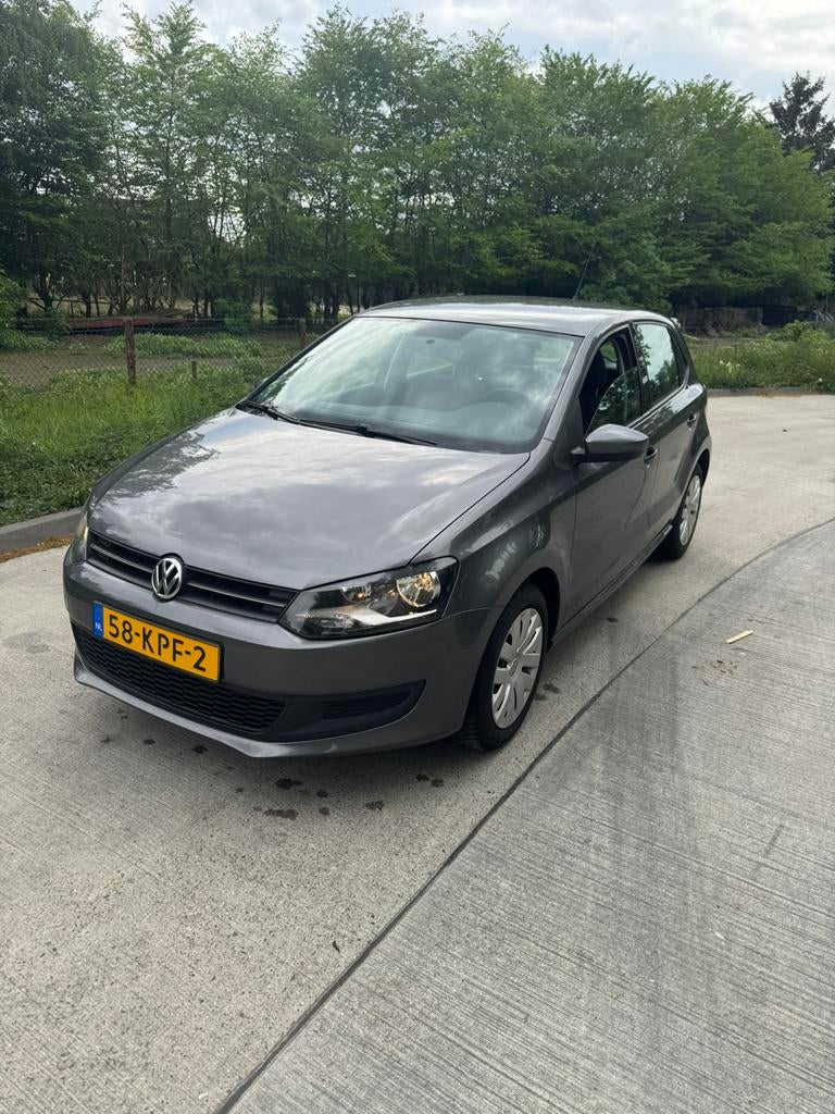 Volkswagen Polo 1.4-16V Comfortline, 40 €/maand, Zwart, 4 cilinders, Origineel Nederlands