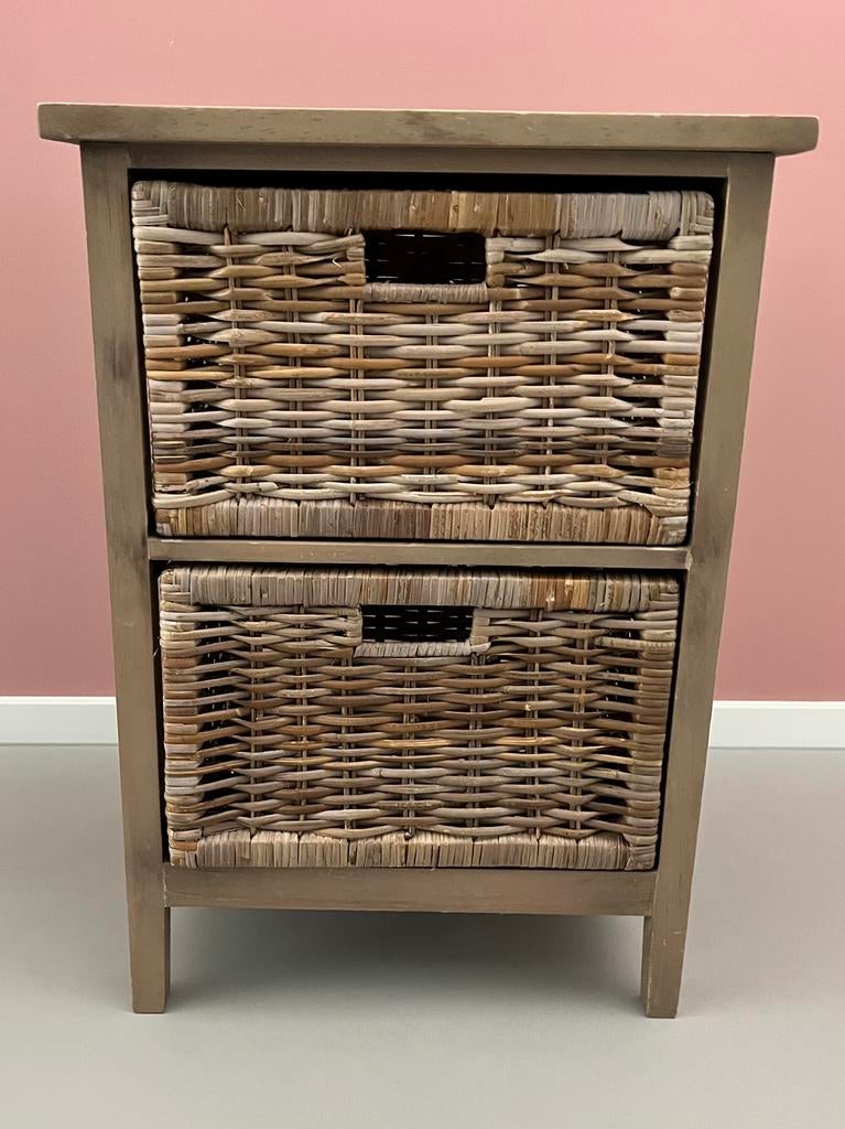 Houten kastje te koop, Ophalen, 50 tot 100 cm, Zo goed als nieuw, 3 of 4 laden